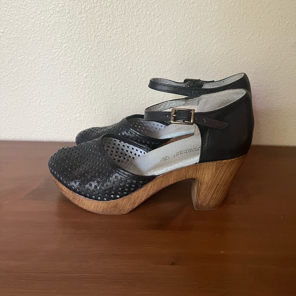 Eric Michael Mary Jane Clog